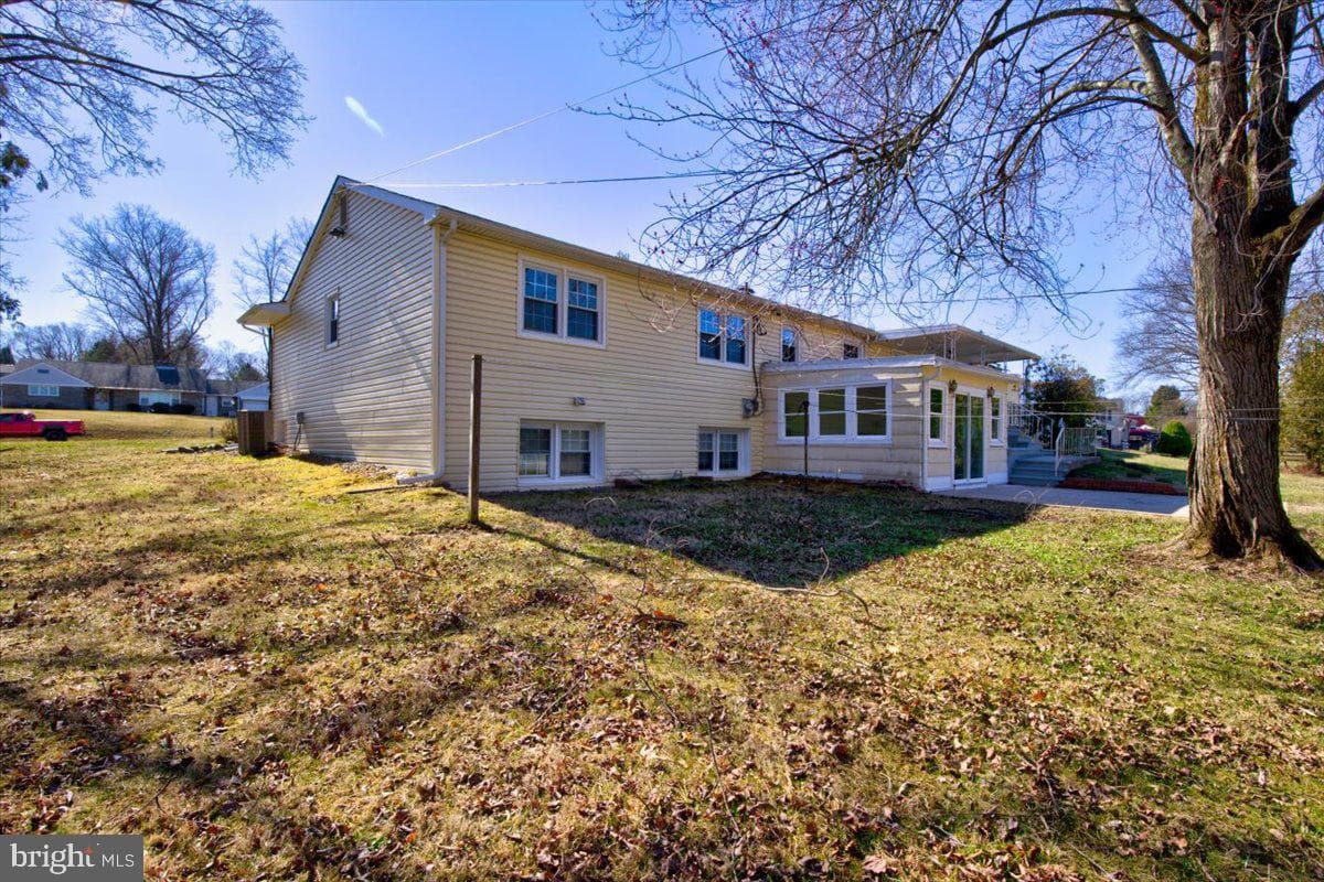 3015 Hemlock Drive photo 30