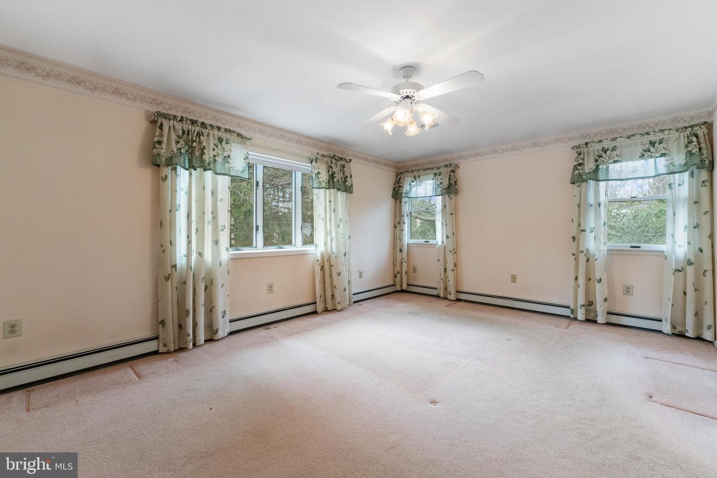 527 Norristown Road photo 19
