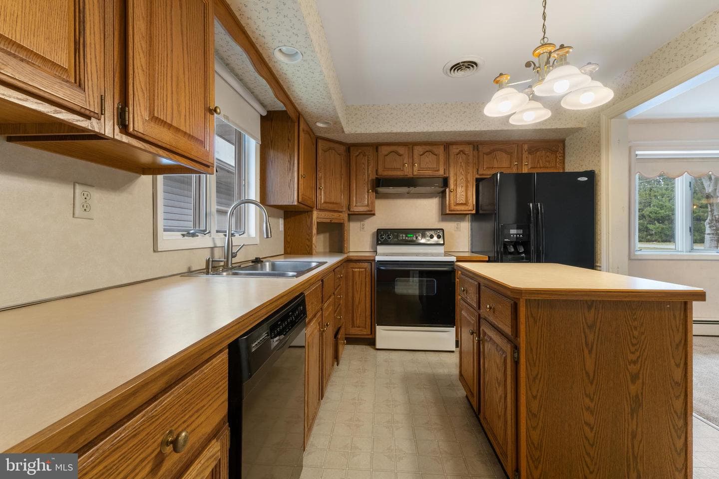 527 Norristown Road photo 5