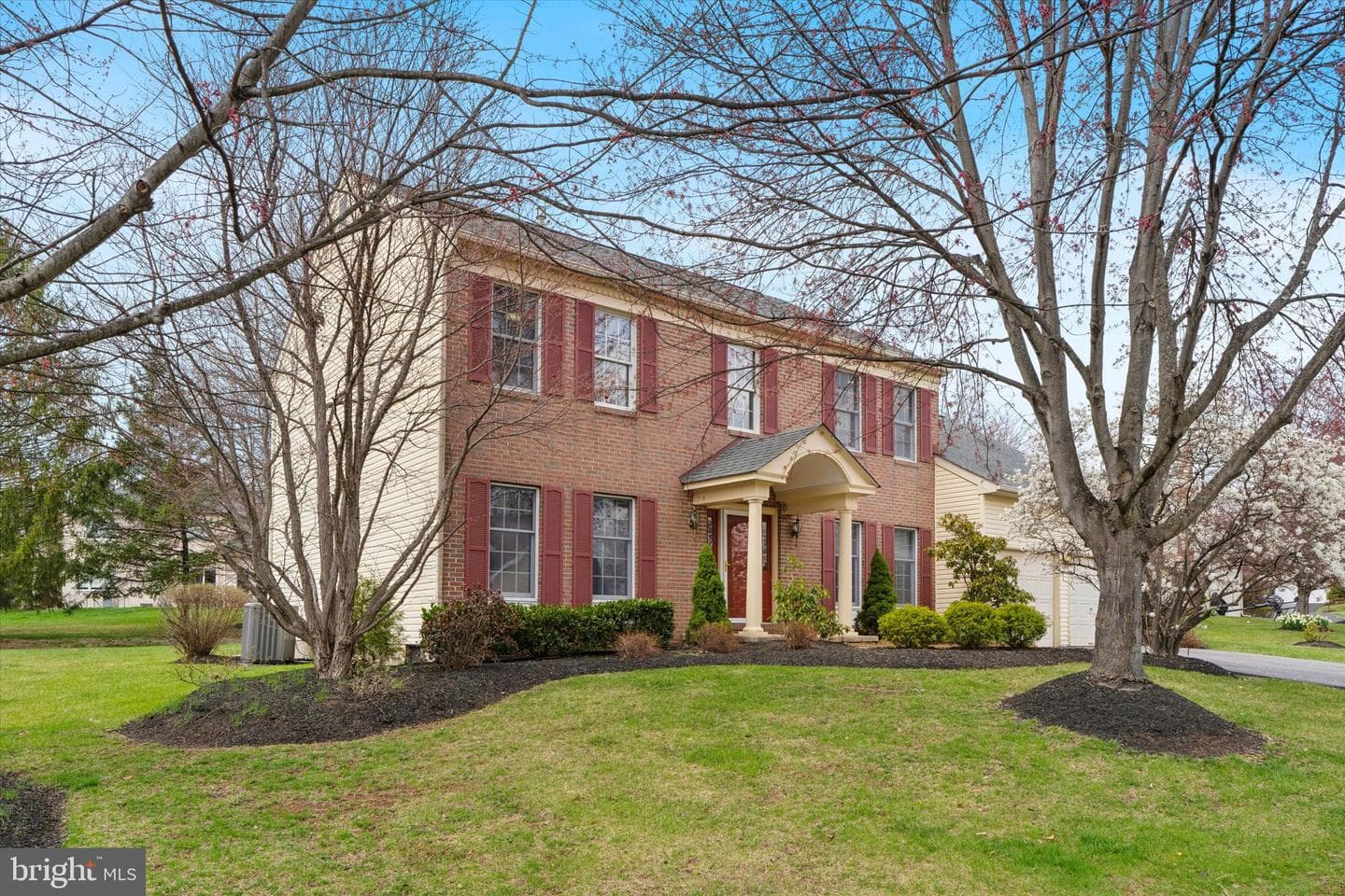204 Pebble Beach Place photo 2