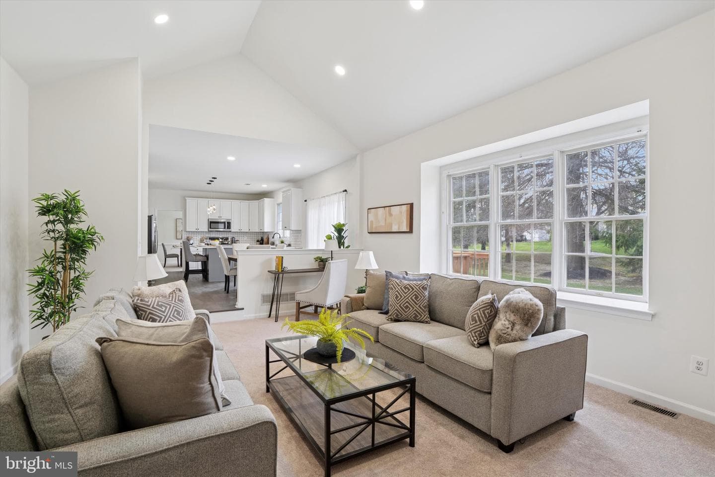 204 Pebble Beach Place photo 20