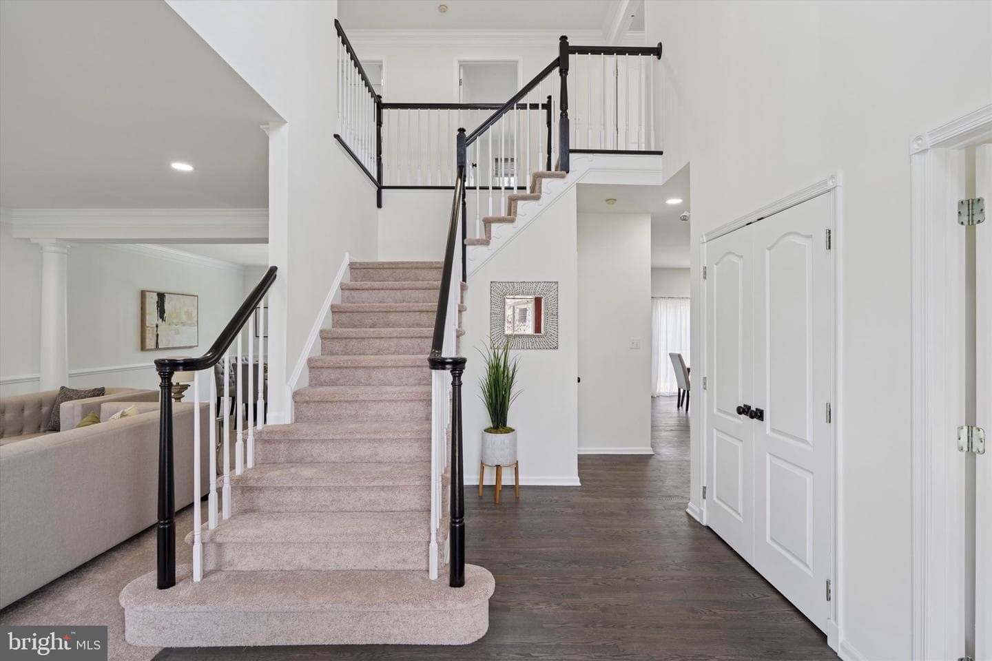 204 Pebble Beach Place photo 4