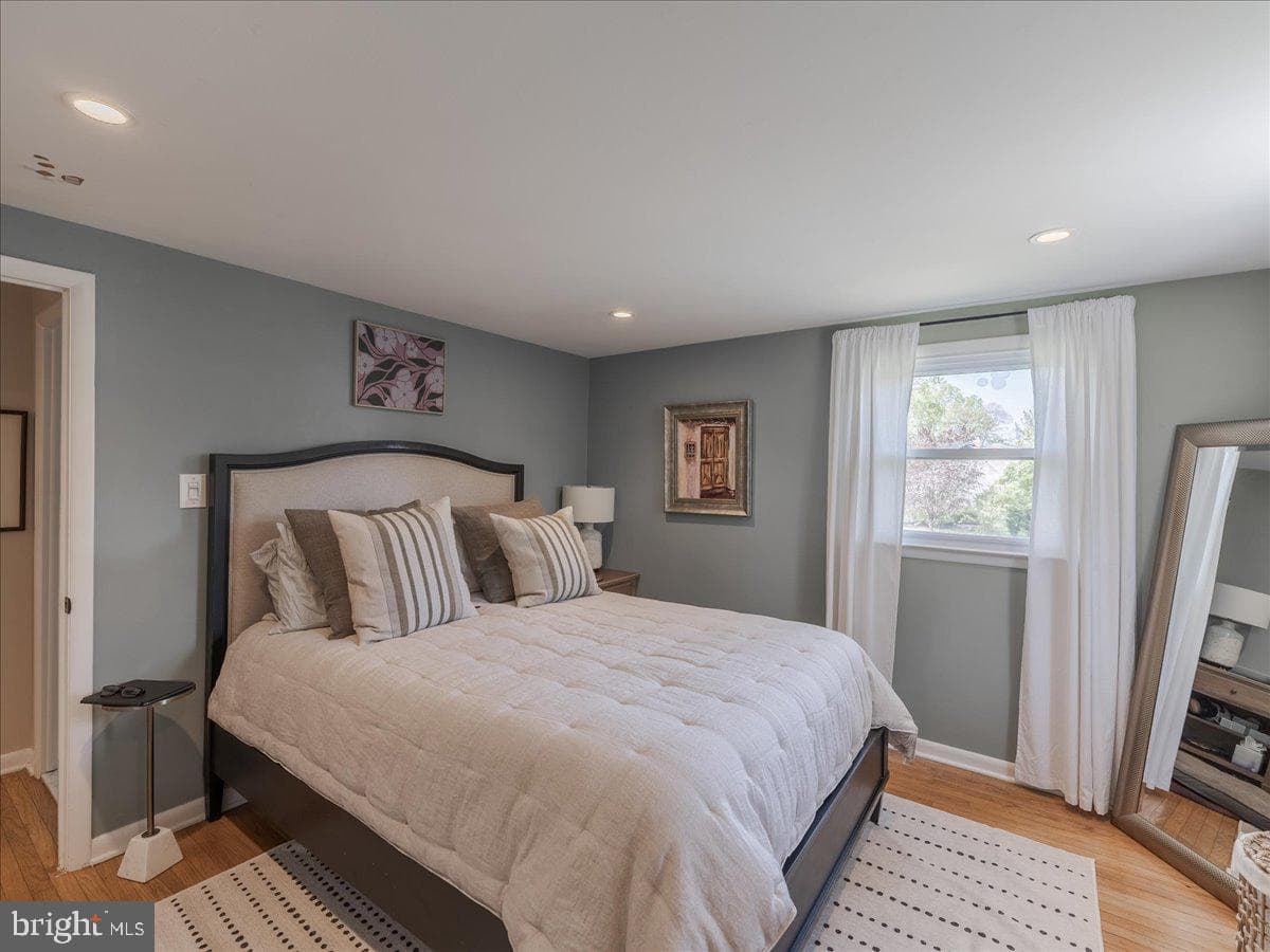 2737 Lantern Lane photo 22