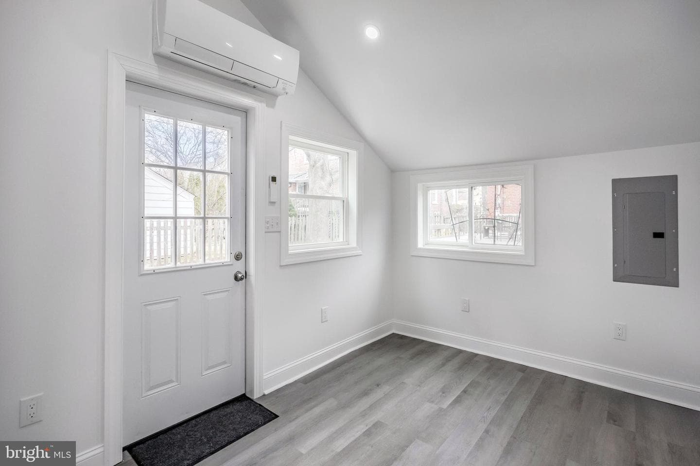 272 Trent Road photo 40