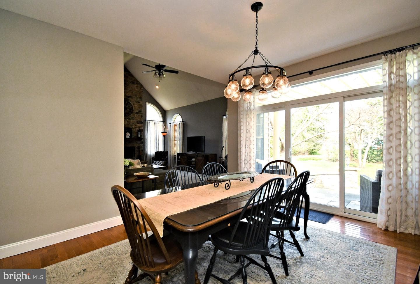 1329 Stoney River Drive photo 12