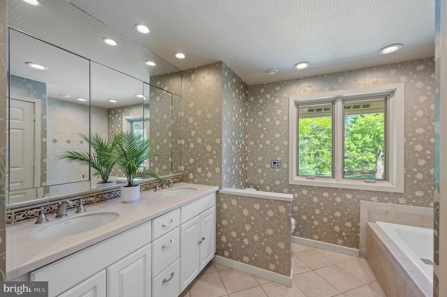 1128 Saint Andrews Road photo 22