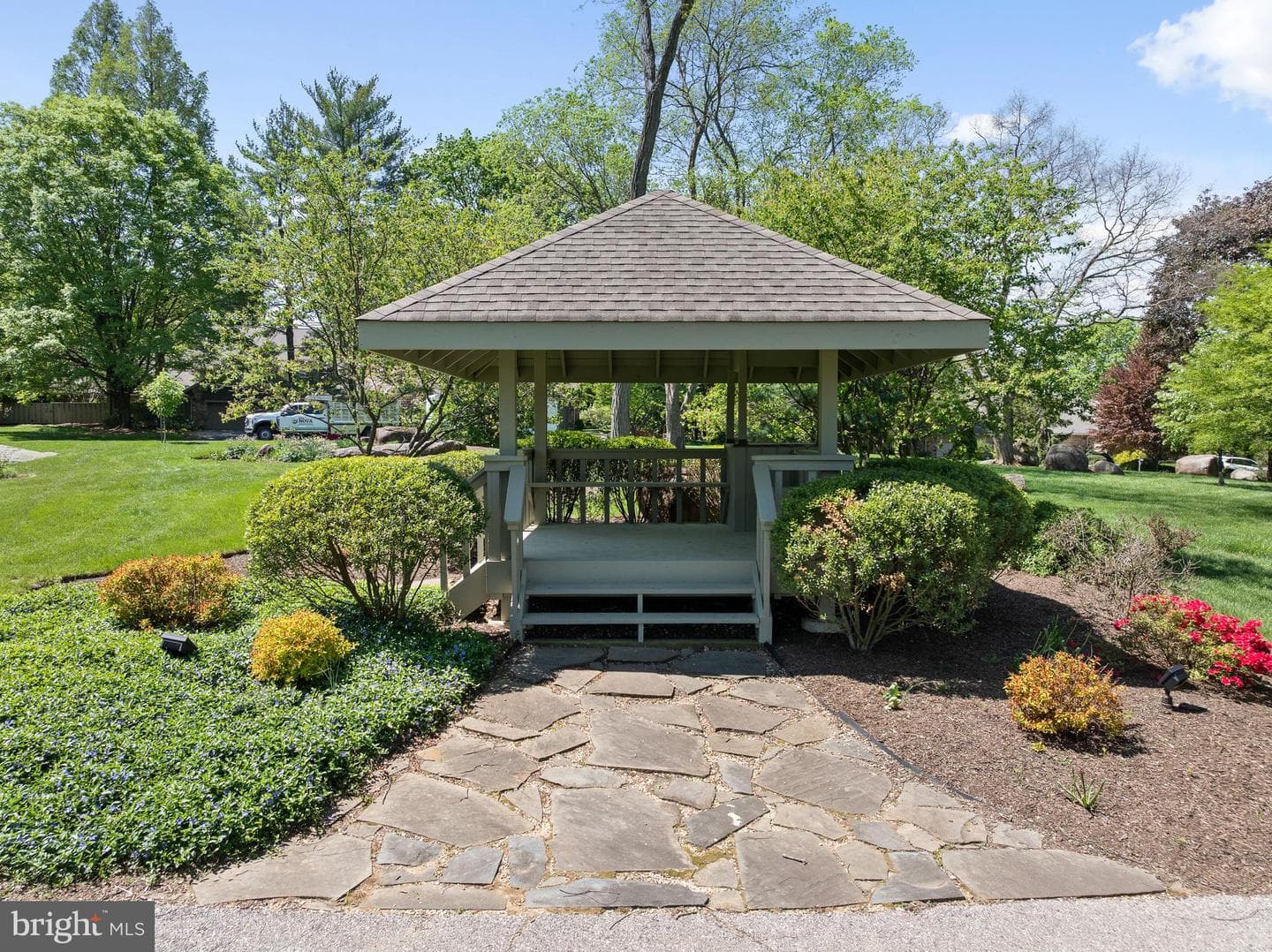 1128 Saint Andrews Road photo 37