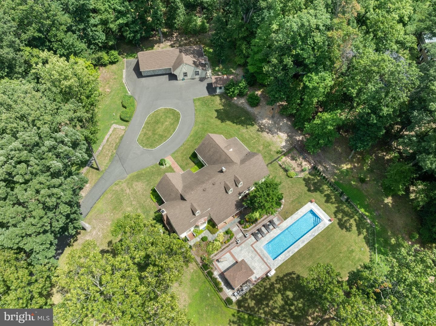 2230 Huntingdon Road photo 69