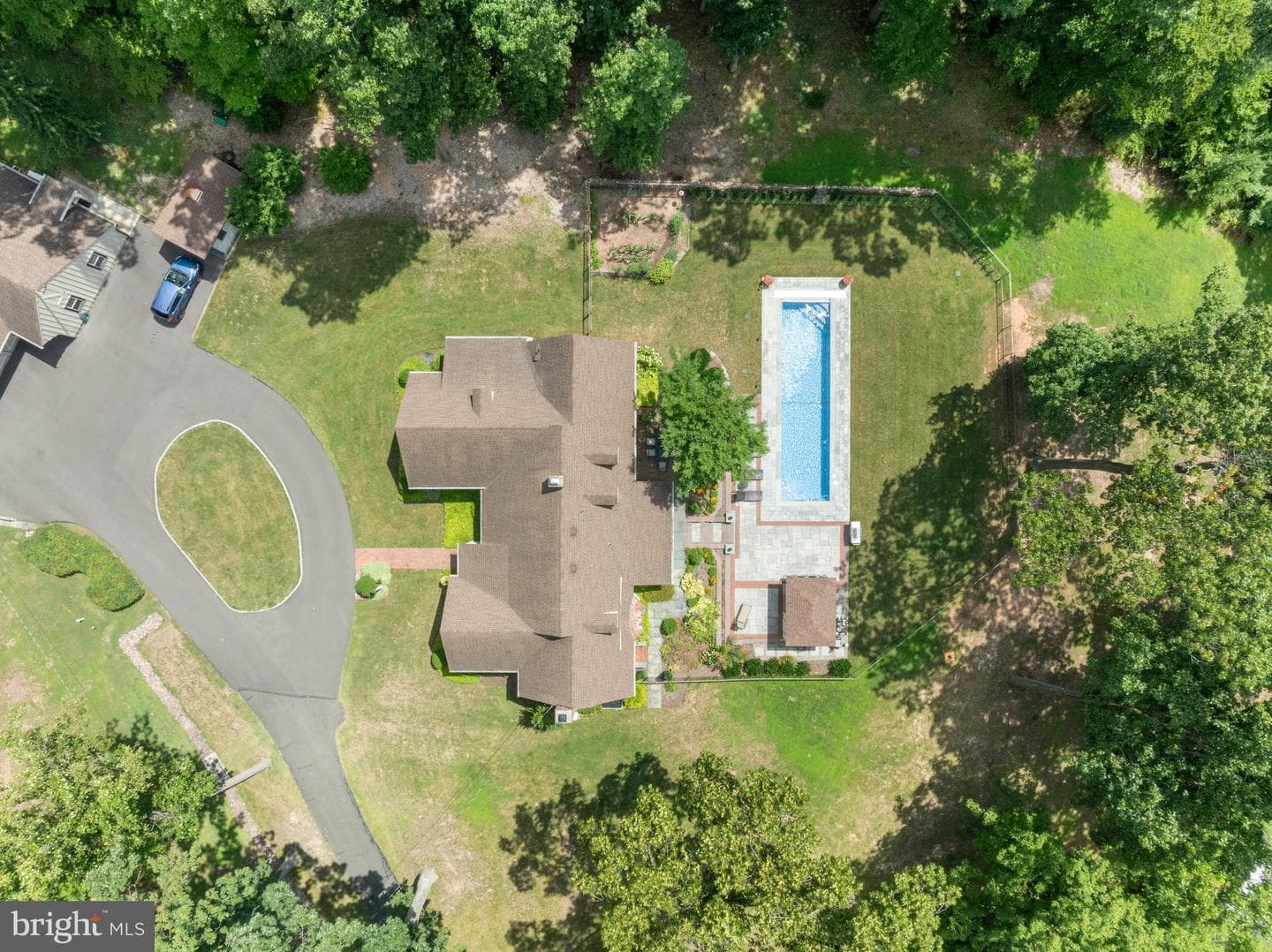 2230 Huntingdon Road photo 70