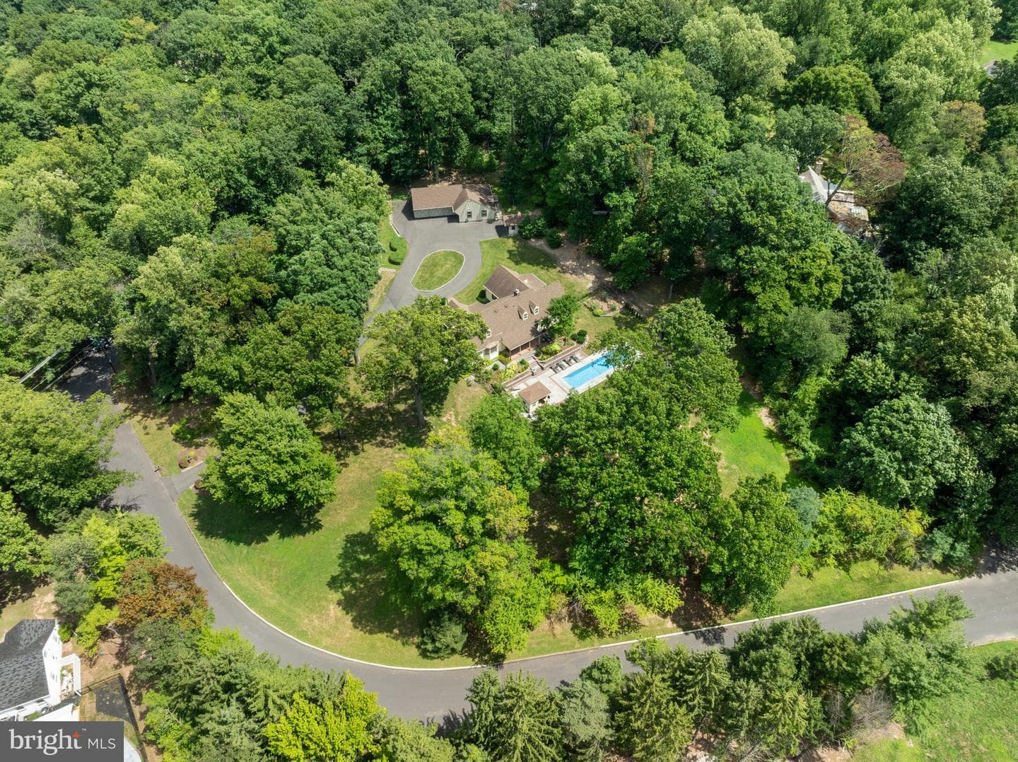 2230 Huntingdon Road photo 71