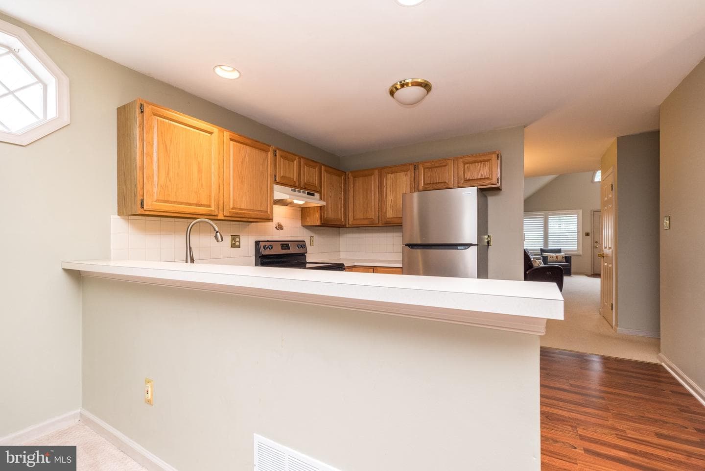 504 Victoria Drive photo 14