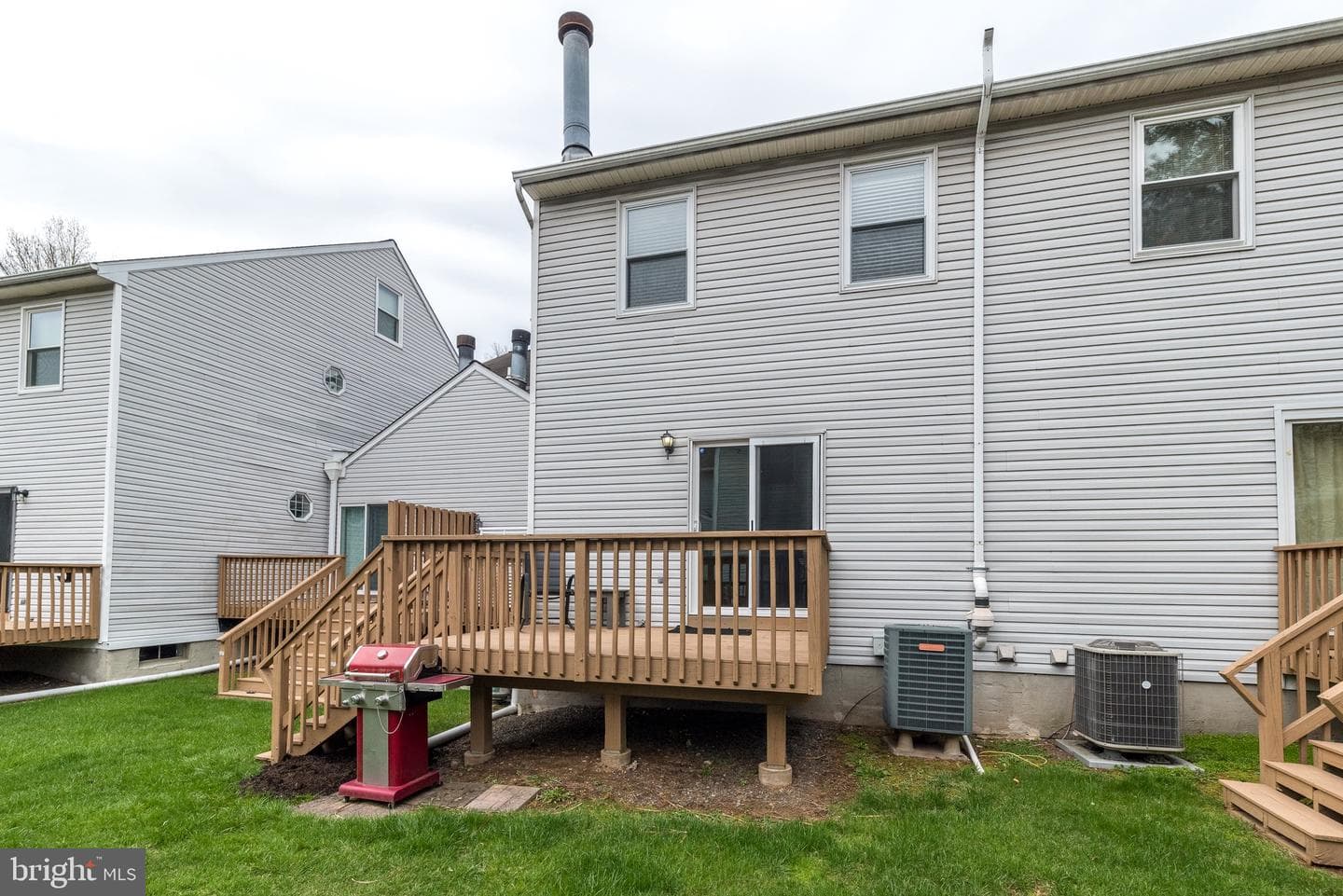 504 Victoria Drive photo 34