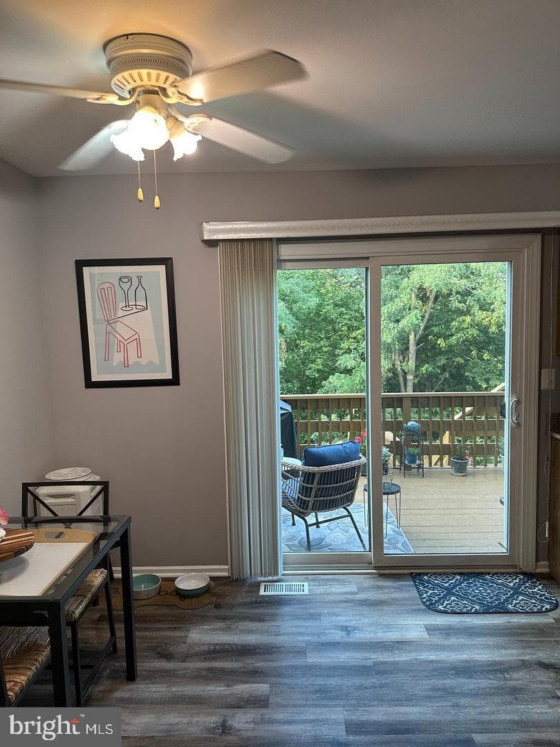 328 Lexington Road photo 16