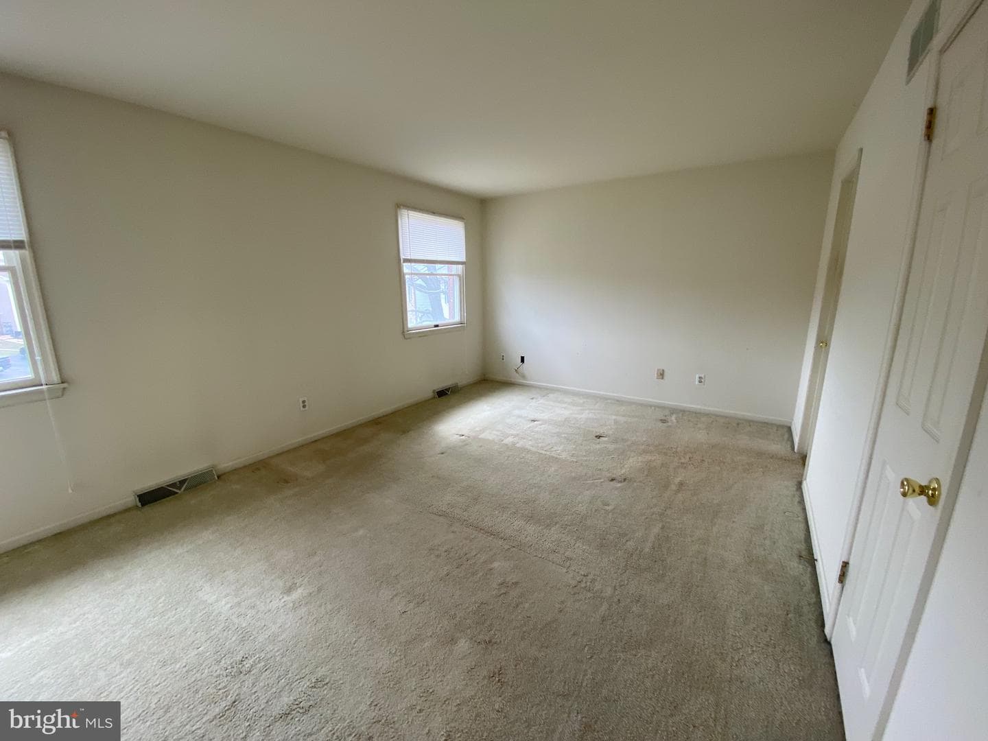 1123 Stoneham Circle photo 13