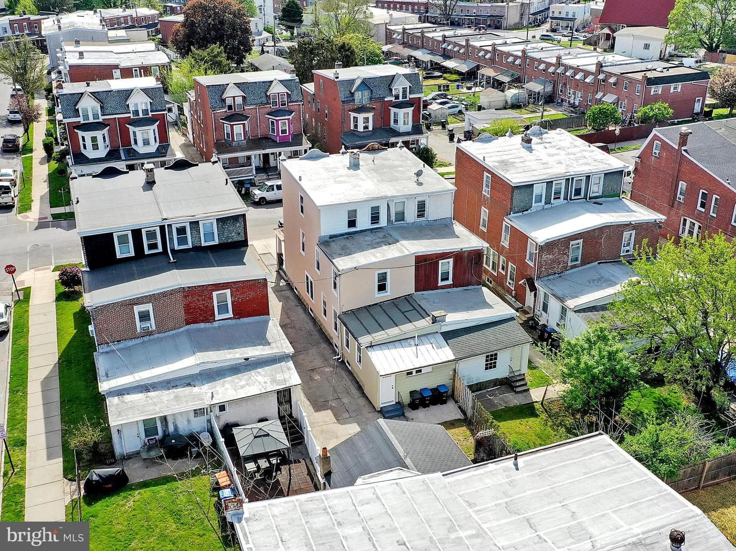 105 W Wood Street photo 44