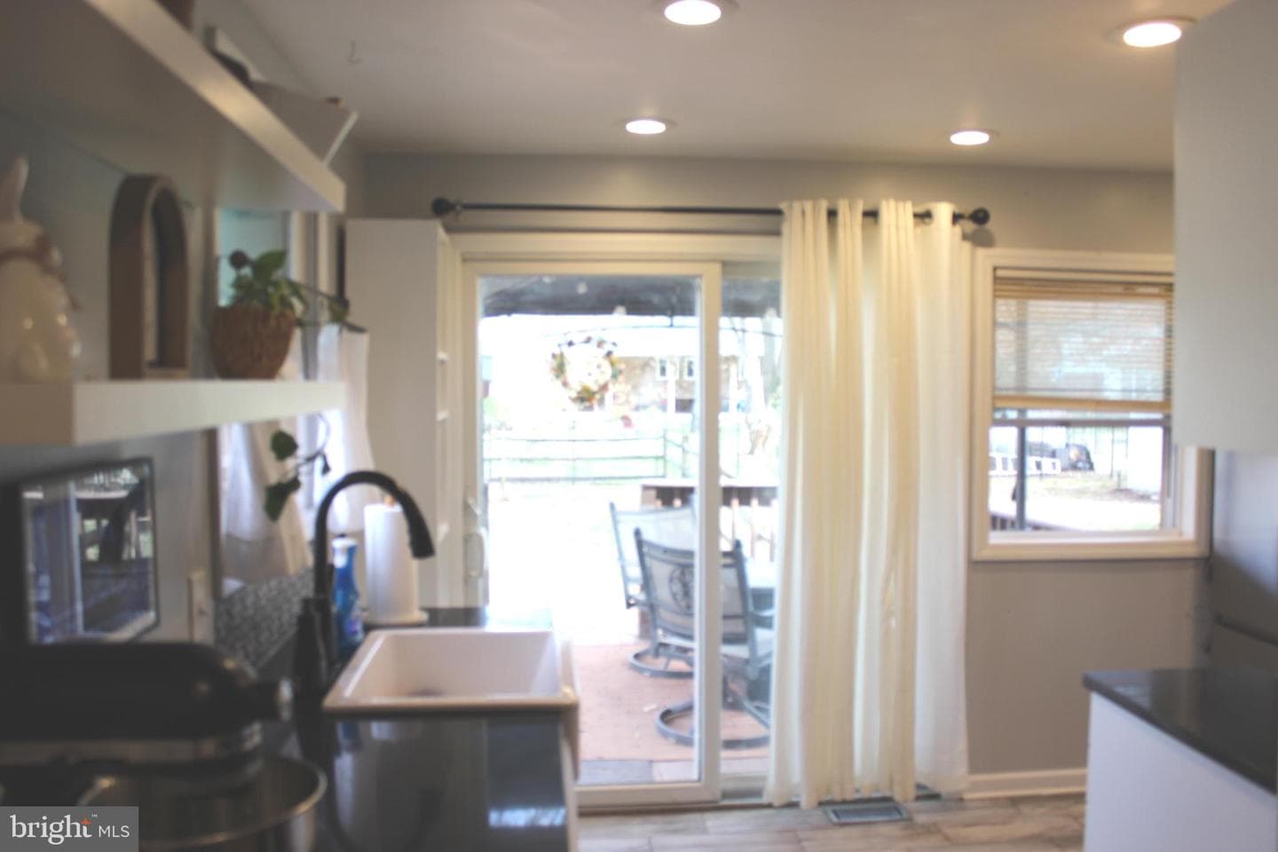95 Ivy Lane photo 5