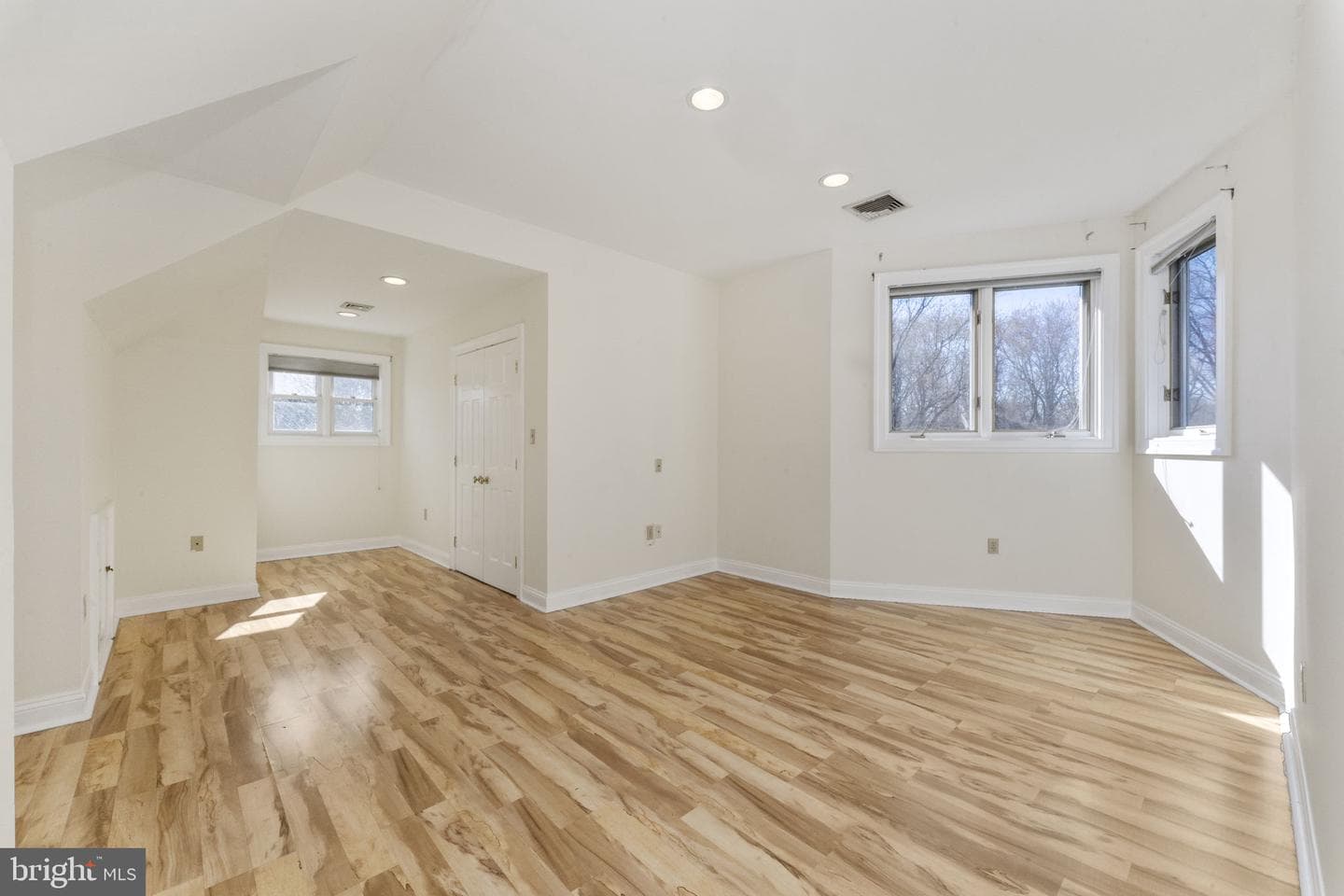 961 Skippack Pike photo 25