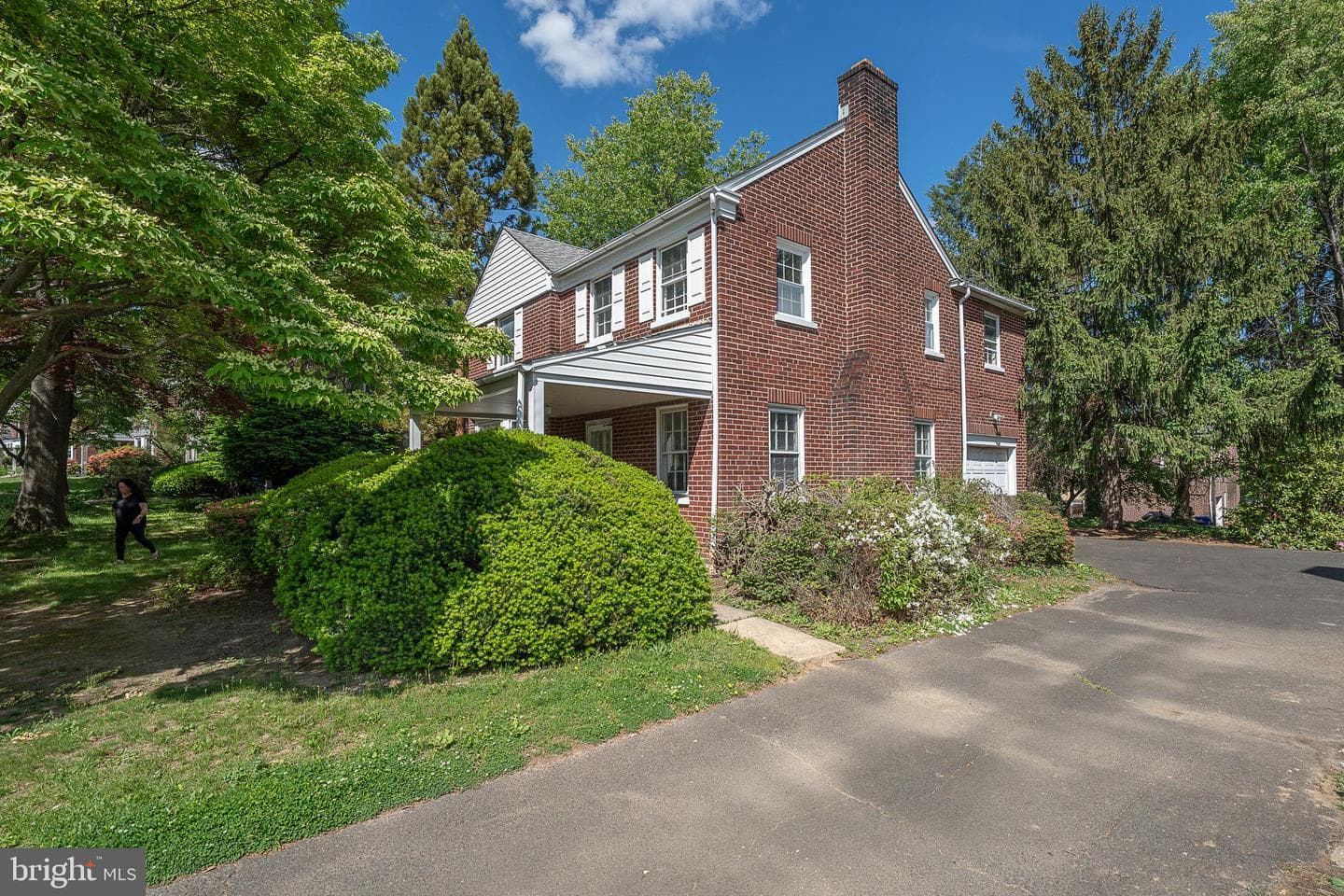 7411 Elizabeth Road photo 3