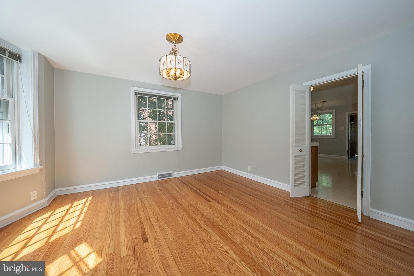 7411 Elizabeth Road photo 9