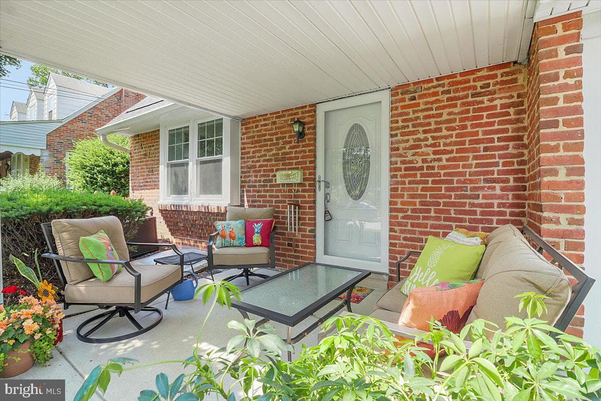 515 Arbor Road photo 2