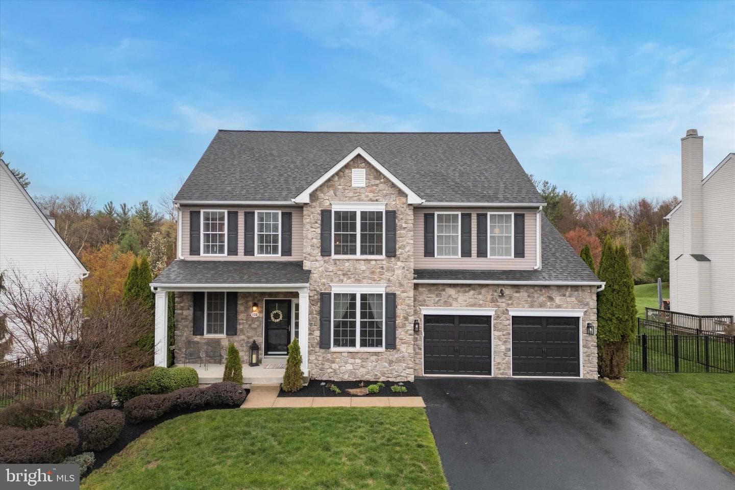 136 Oak Creek Drive photo 1