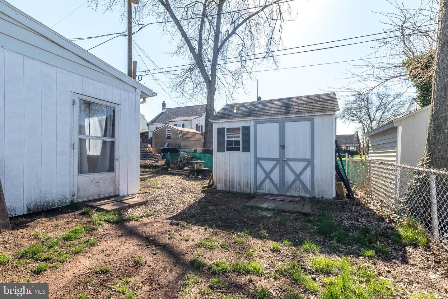 668 Oakdale Avenue photo 39