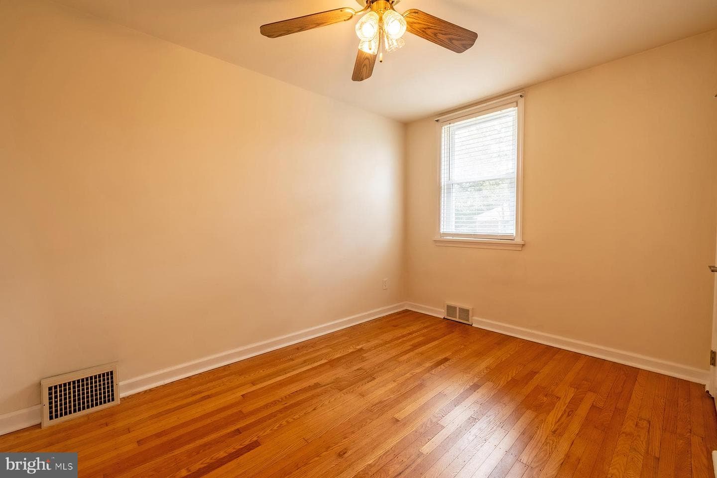 1450 Stephen Road photo 27
