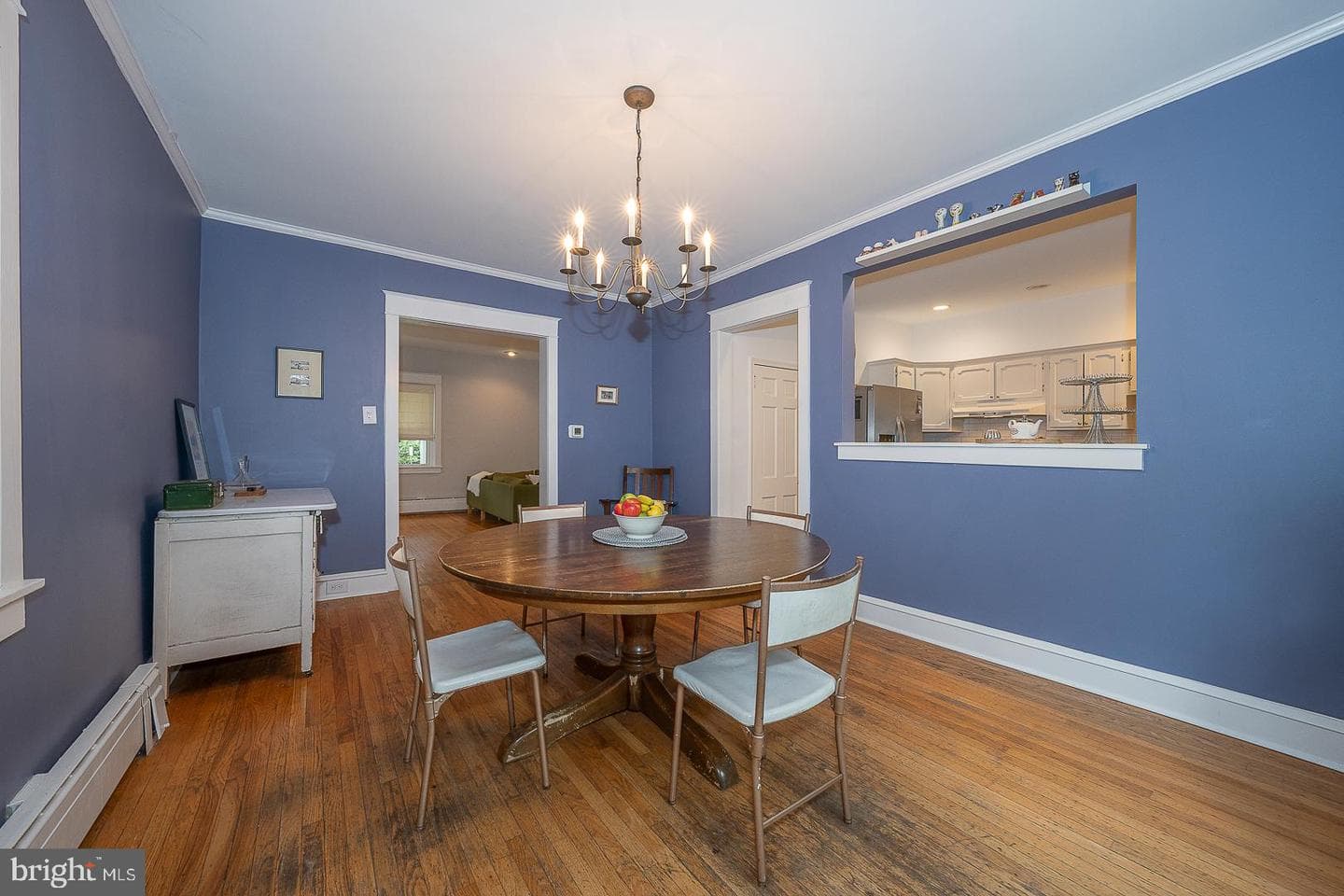698 Beacom Lane photo 11