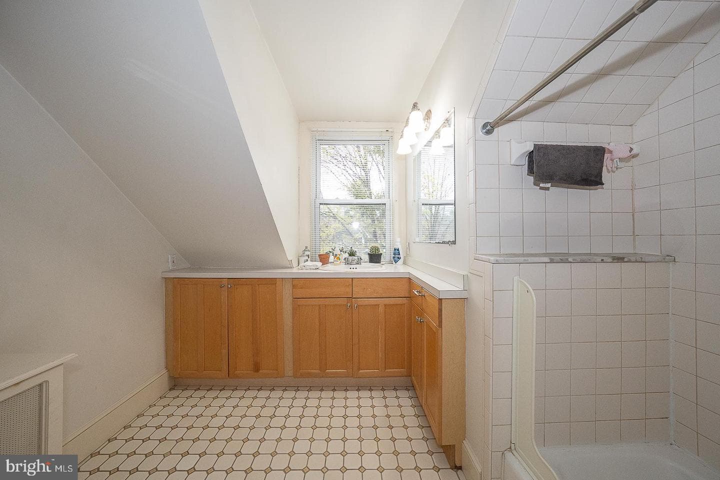 698 Beacom Lane photo 25