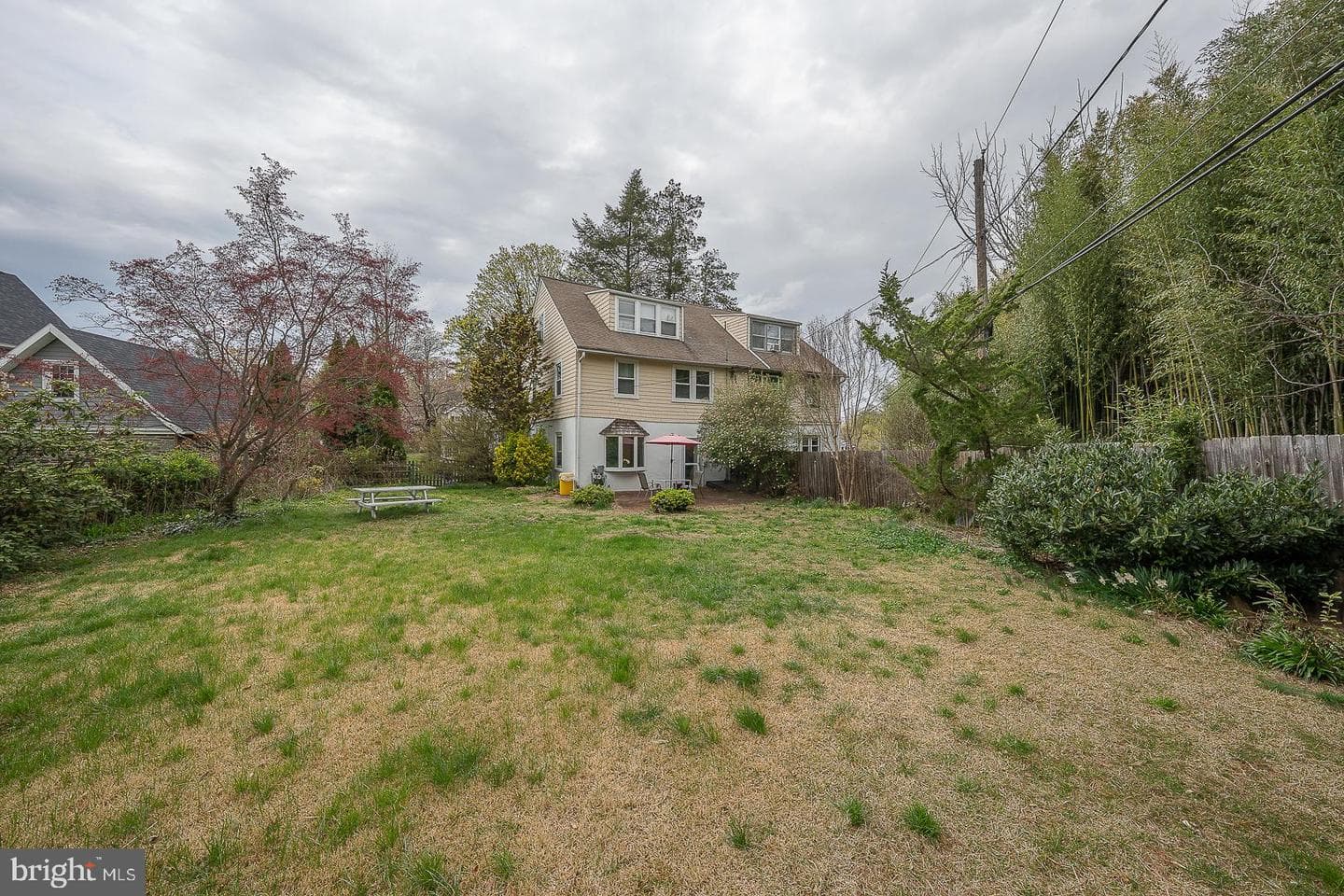 698 Beacom Lane photo 28