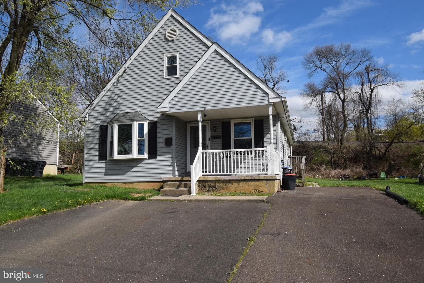 1625 Washington Avenue photo 2