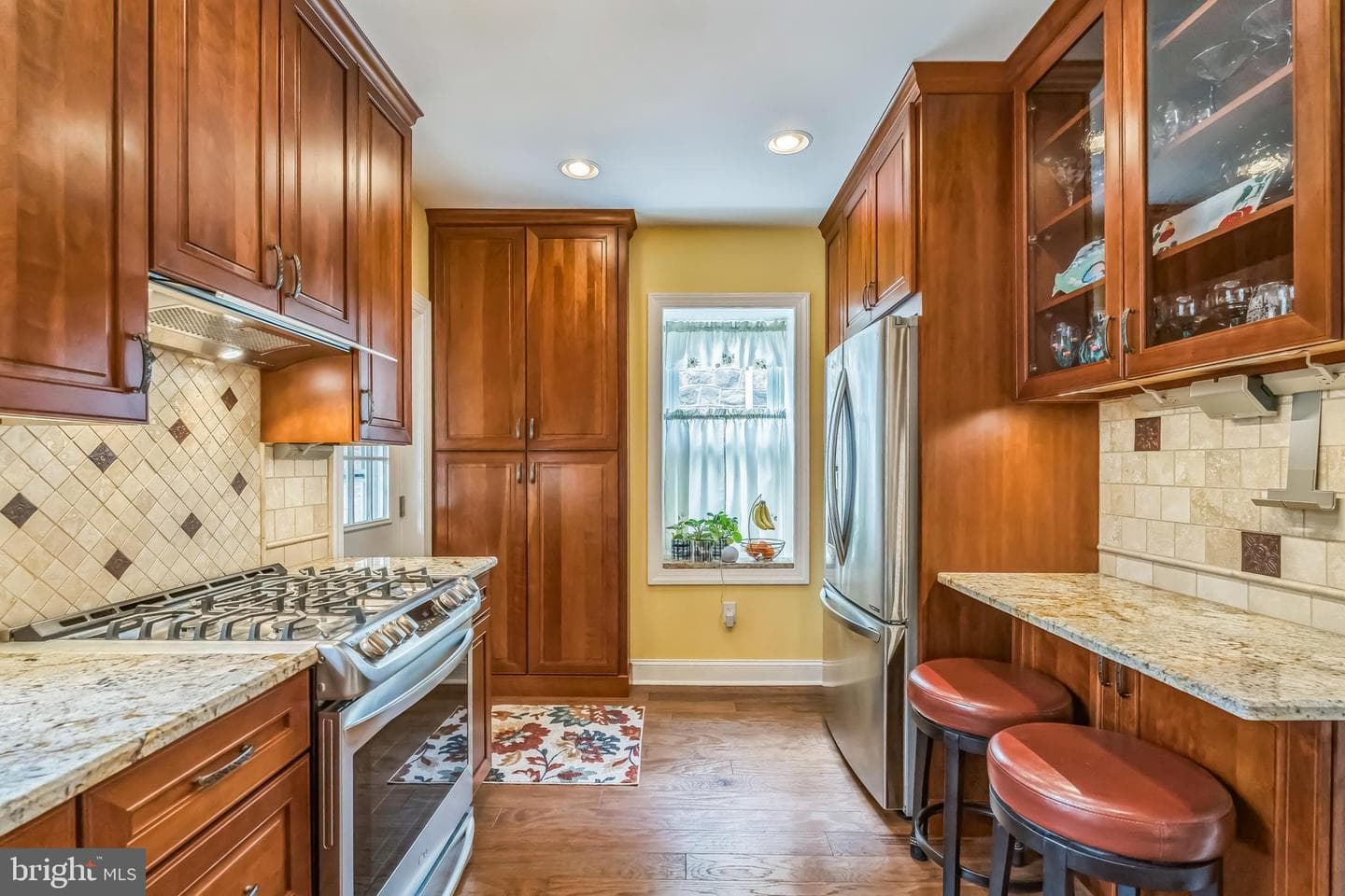 435 Renfrew Avenue photo 17