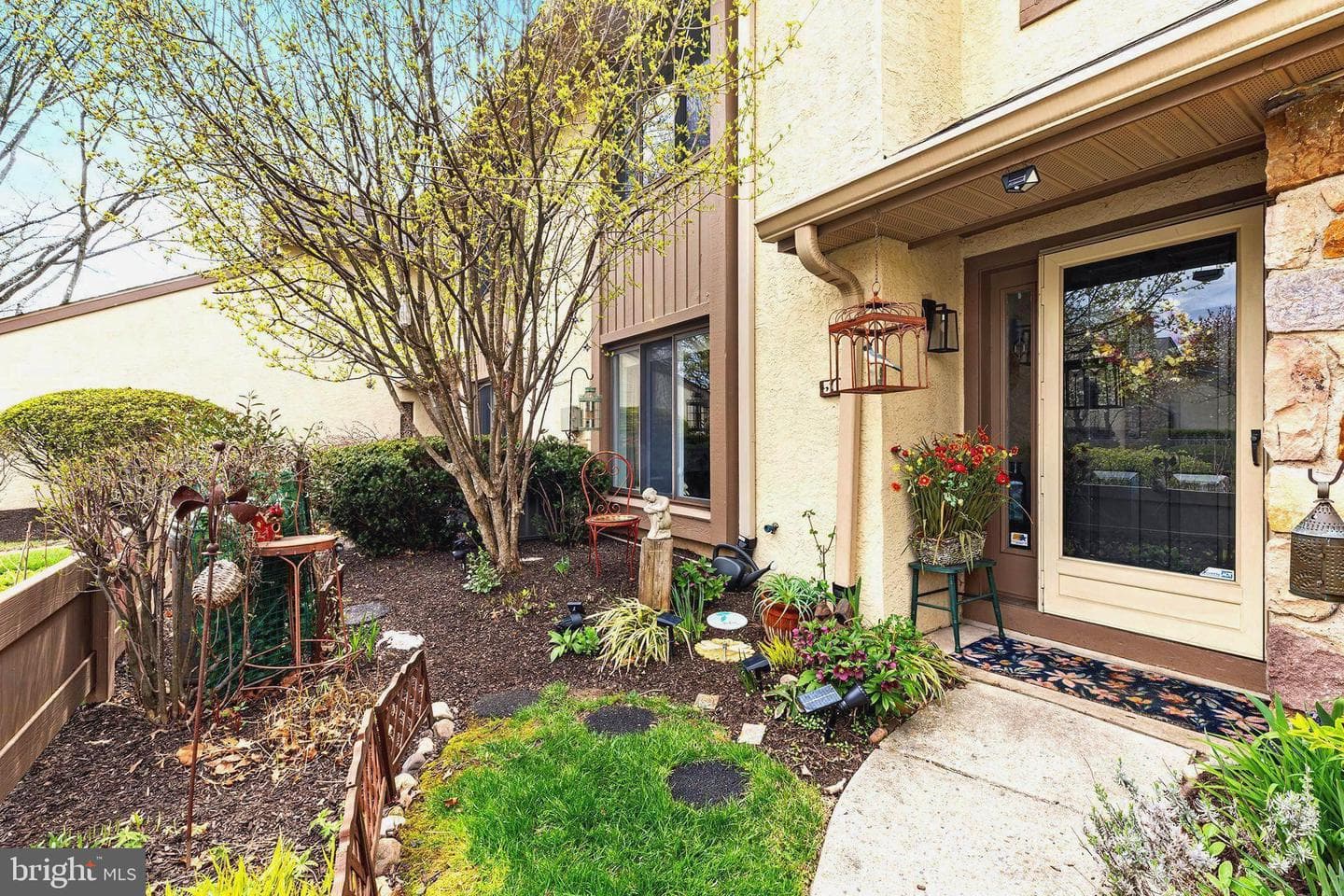 56 Highgate Lane photo 3