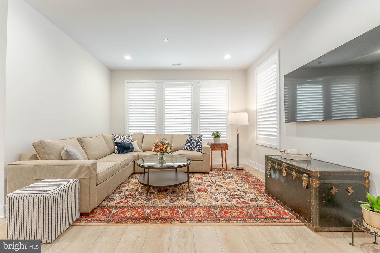 913 Laurens Alley photo 13