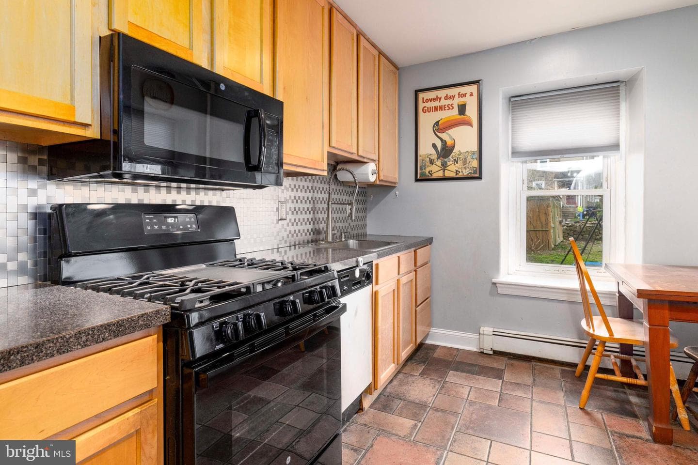 92 Orange Avenue photo 12