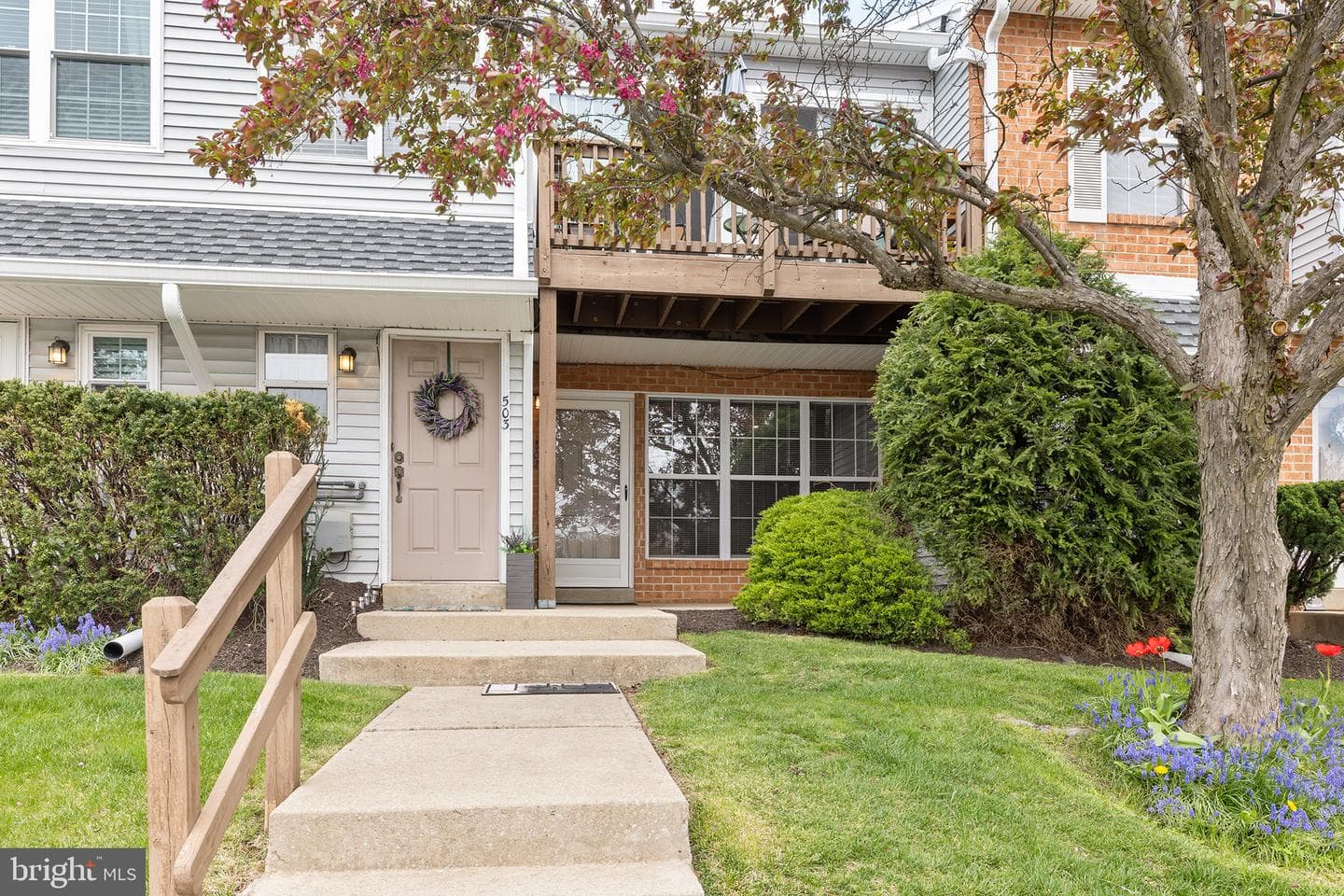 502 Crystal Ln #20a photo 2