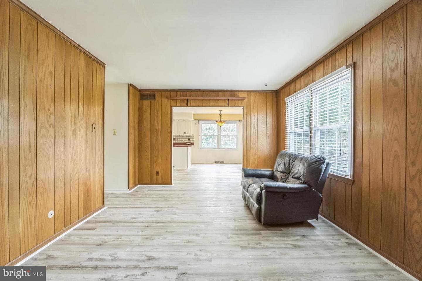708 Falcon Drive photo 12