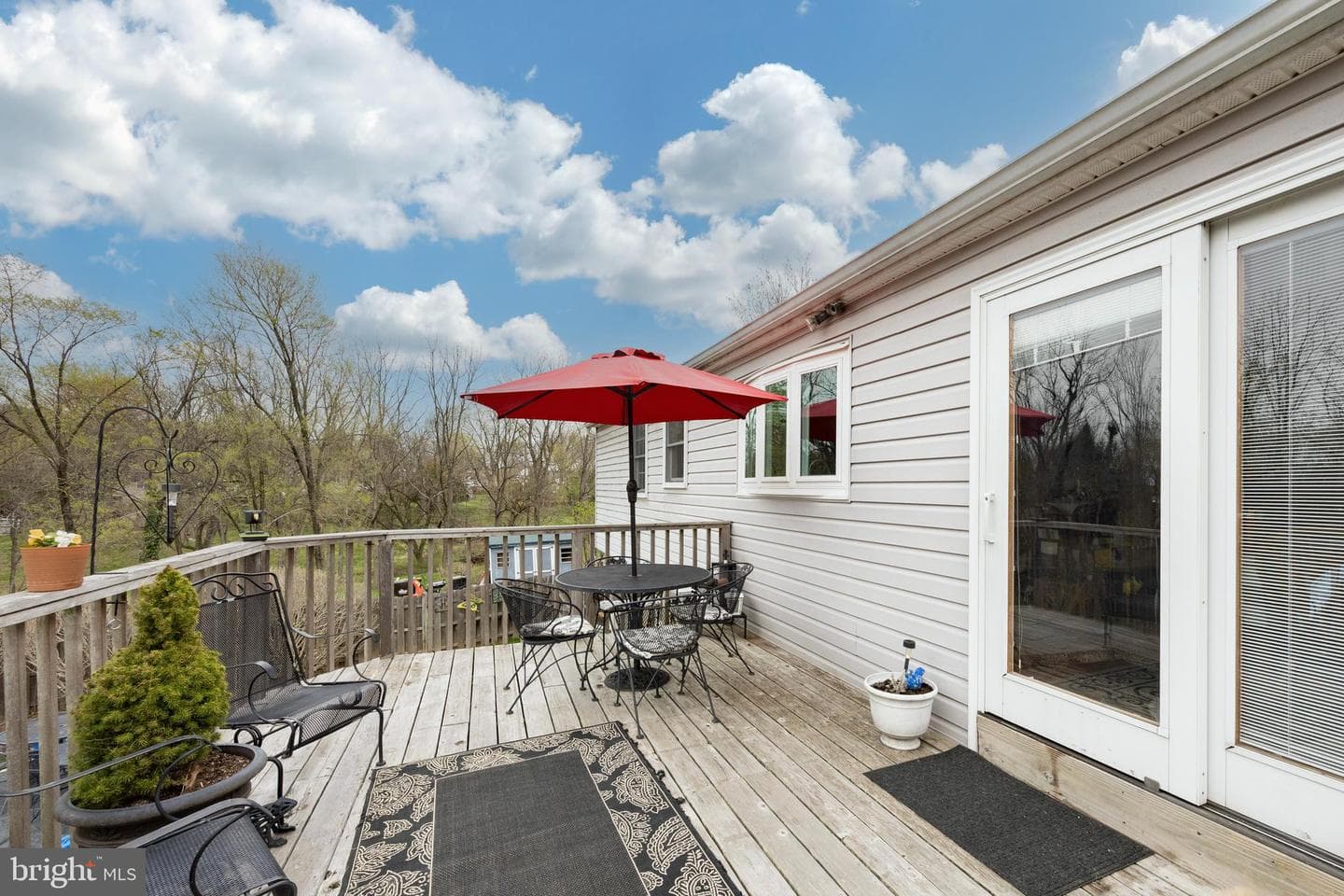 961 Crest Road photo 36