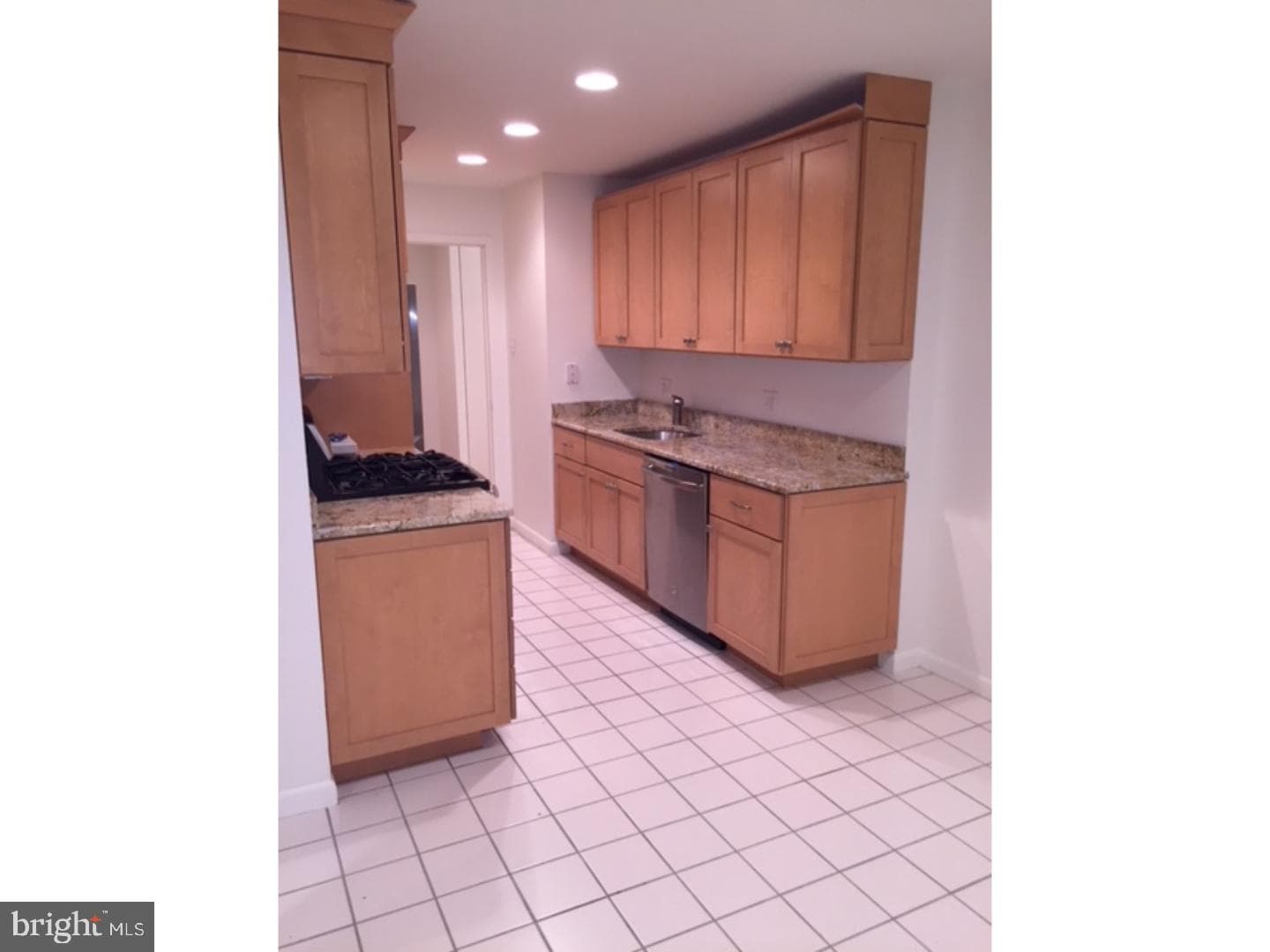 1640 Oakwood Drive #w120 photo 12