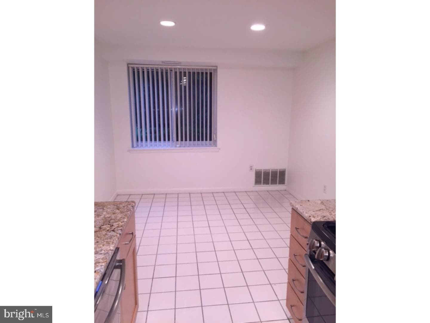 1640 Oakwood Drive #w120 photo 14