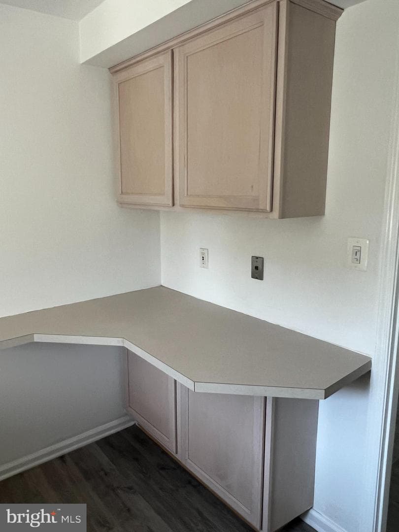 226 N Essex Avenue #306 photo 16