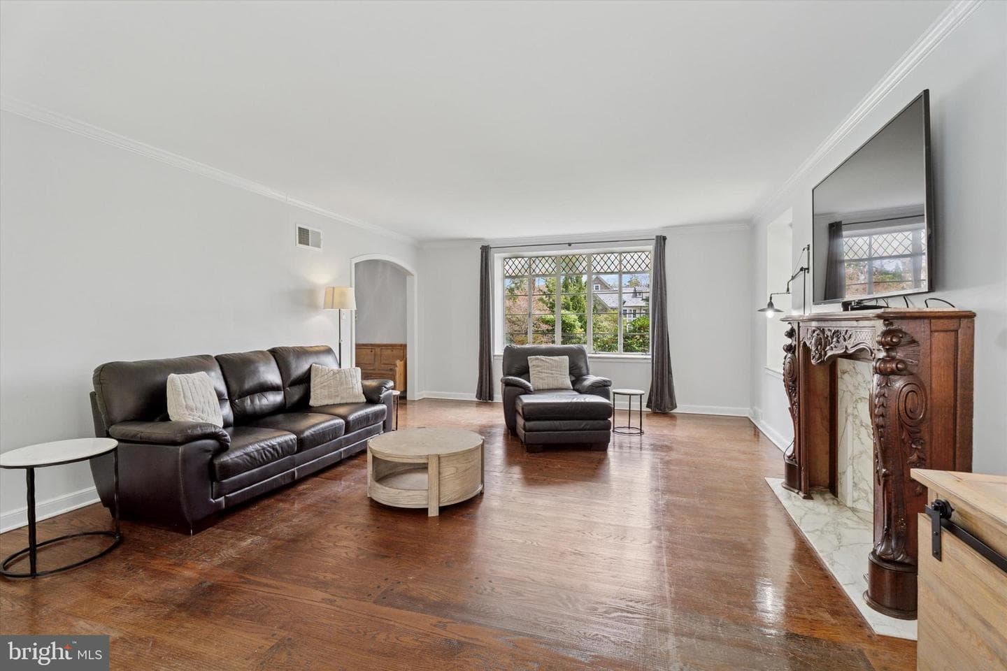 110 Raynham Road photo 22
