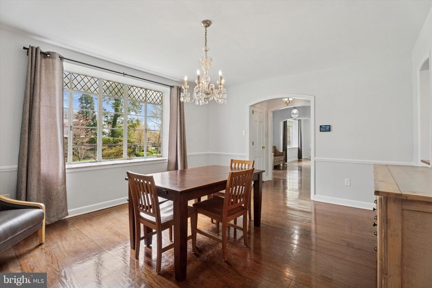 110 Raynham Road photo 28