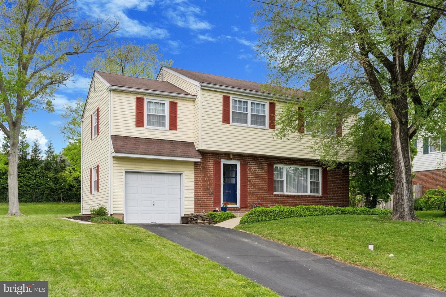 3015 Meredith Lane photo 1