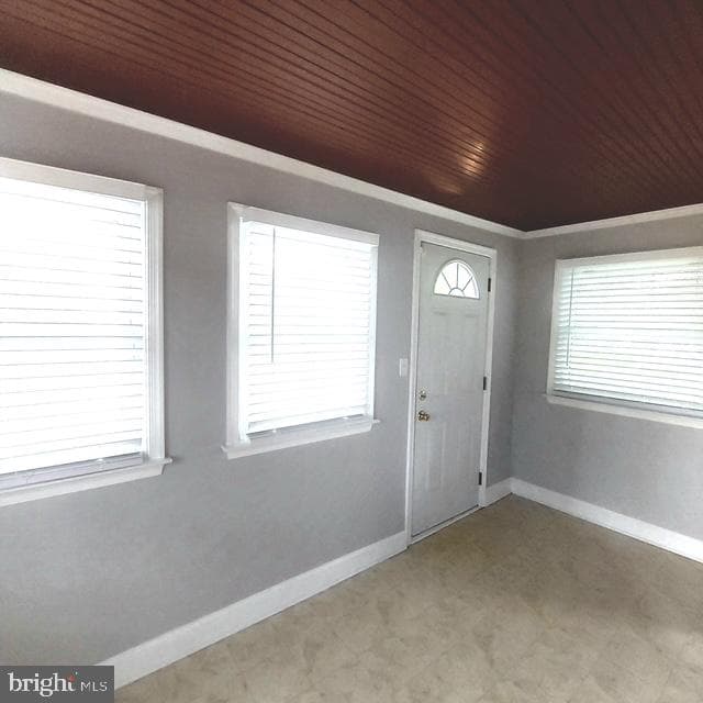 1506 Hilltop Road photo 4