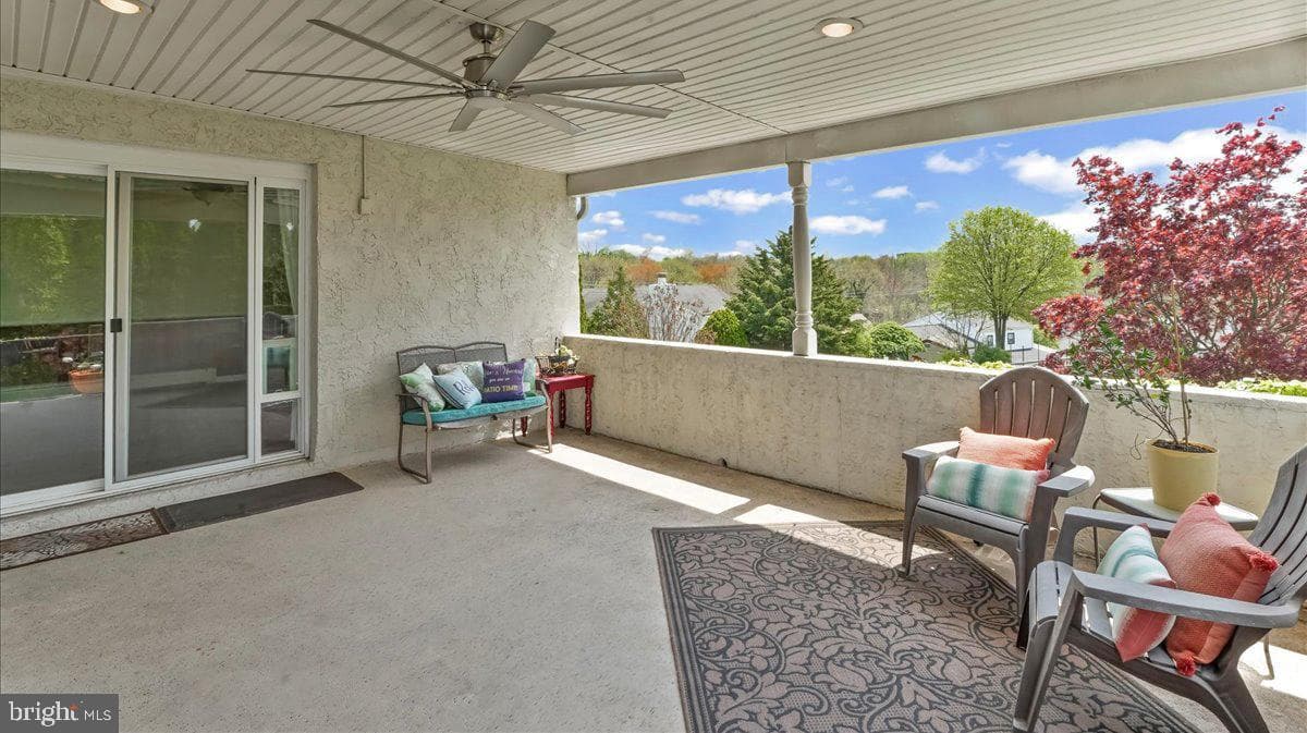 464 Volpe Road photo 10