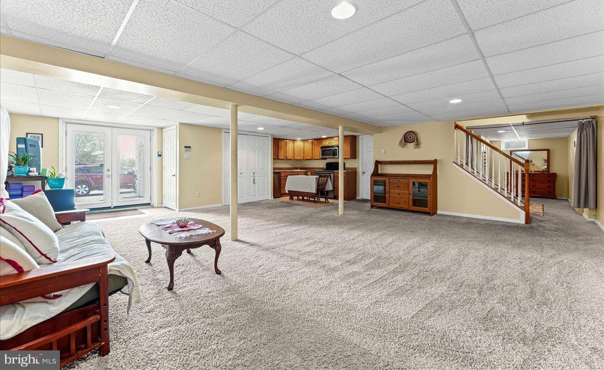 464 Volpe Road photo 21