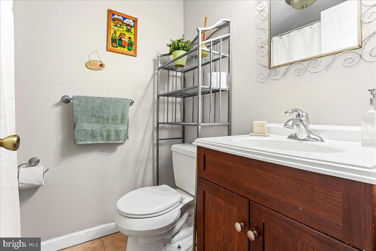 464 Volpe Road photo 26