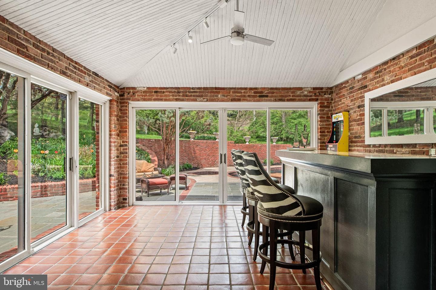 1100 Green Valley Road photo 26