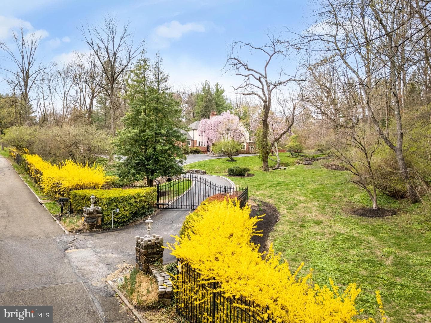 1100 Green Valley Road photo 56
